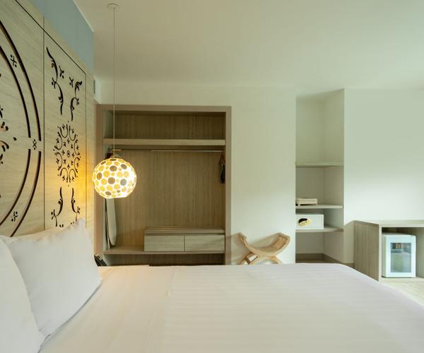 Superior Deluxe Cama King